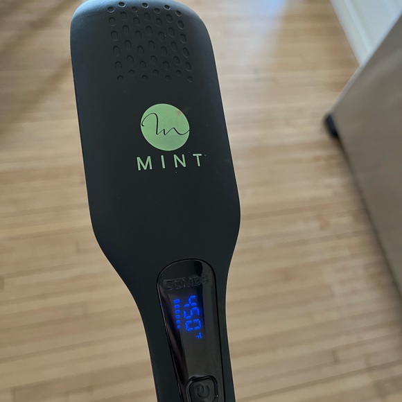 MINT LCD Professional series Ionic Hair Straightener for fine to medium hair - Picture 8 of 15